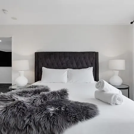 Chic Modern 2Br Heart Of Manukau Appartement